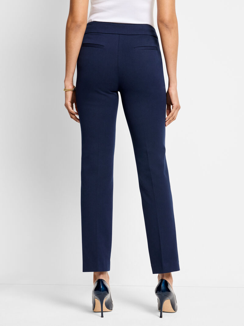 Woman Wears 28" Straight Leg Plaza Pant image number 3