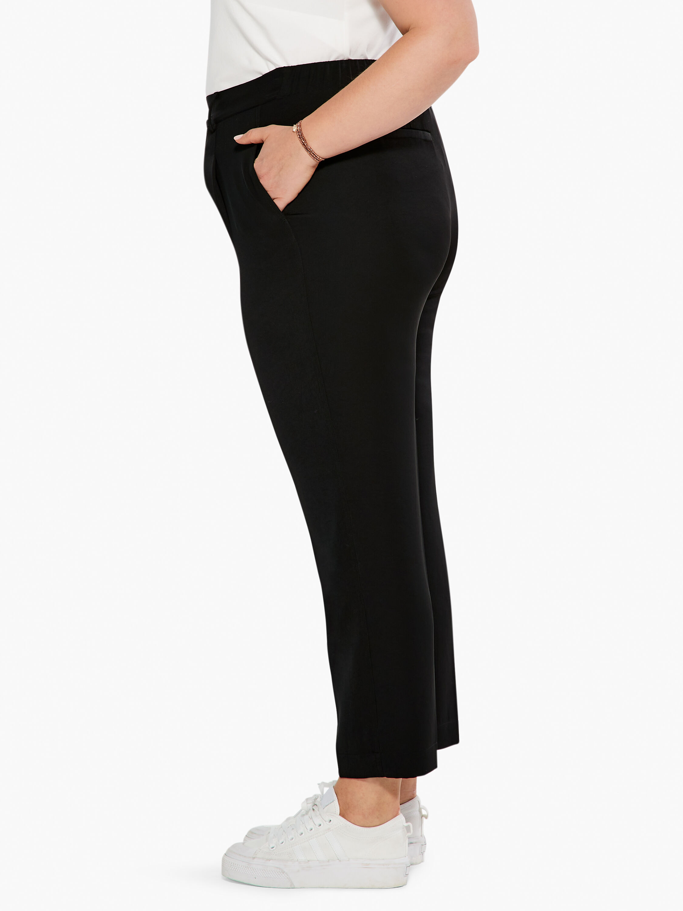 Smart Look Relaxed Trouser | NIC+ZOE