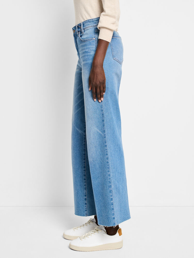 Woman Wears NZ Denim 28" Weekend Wide Leg Jeans image number 3